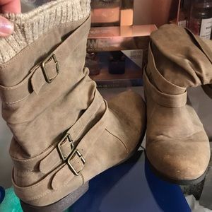 Women’s Boots